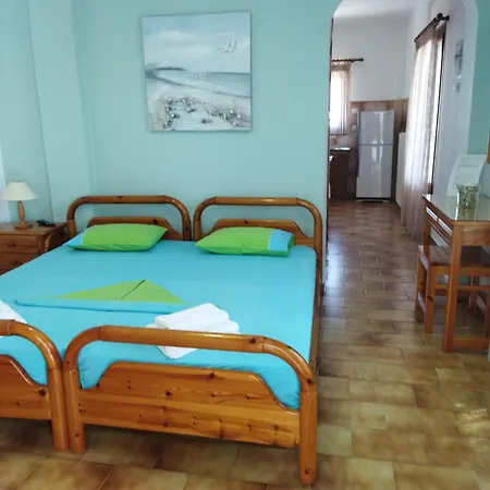 Anatoli * Serifos Town