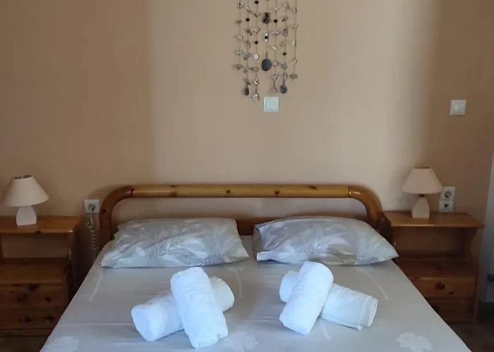 Anatoli Guest house *